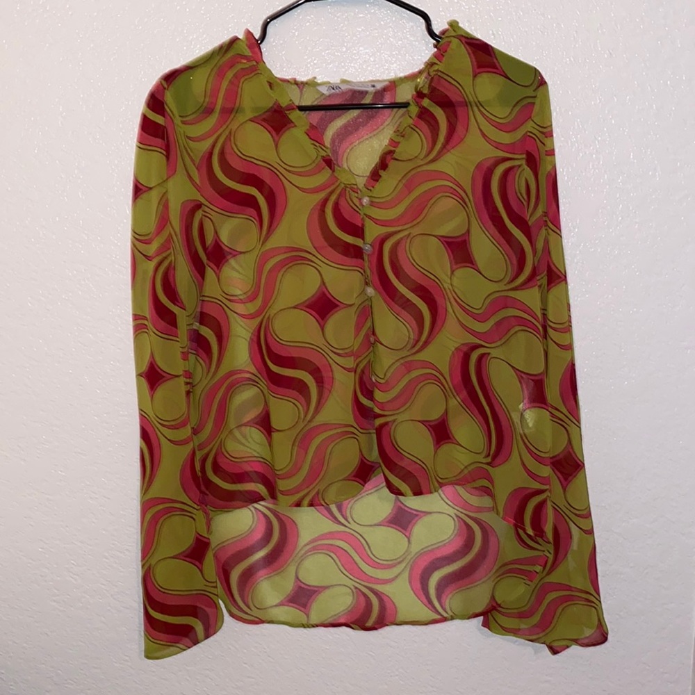 Woman’s retro blouse